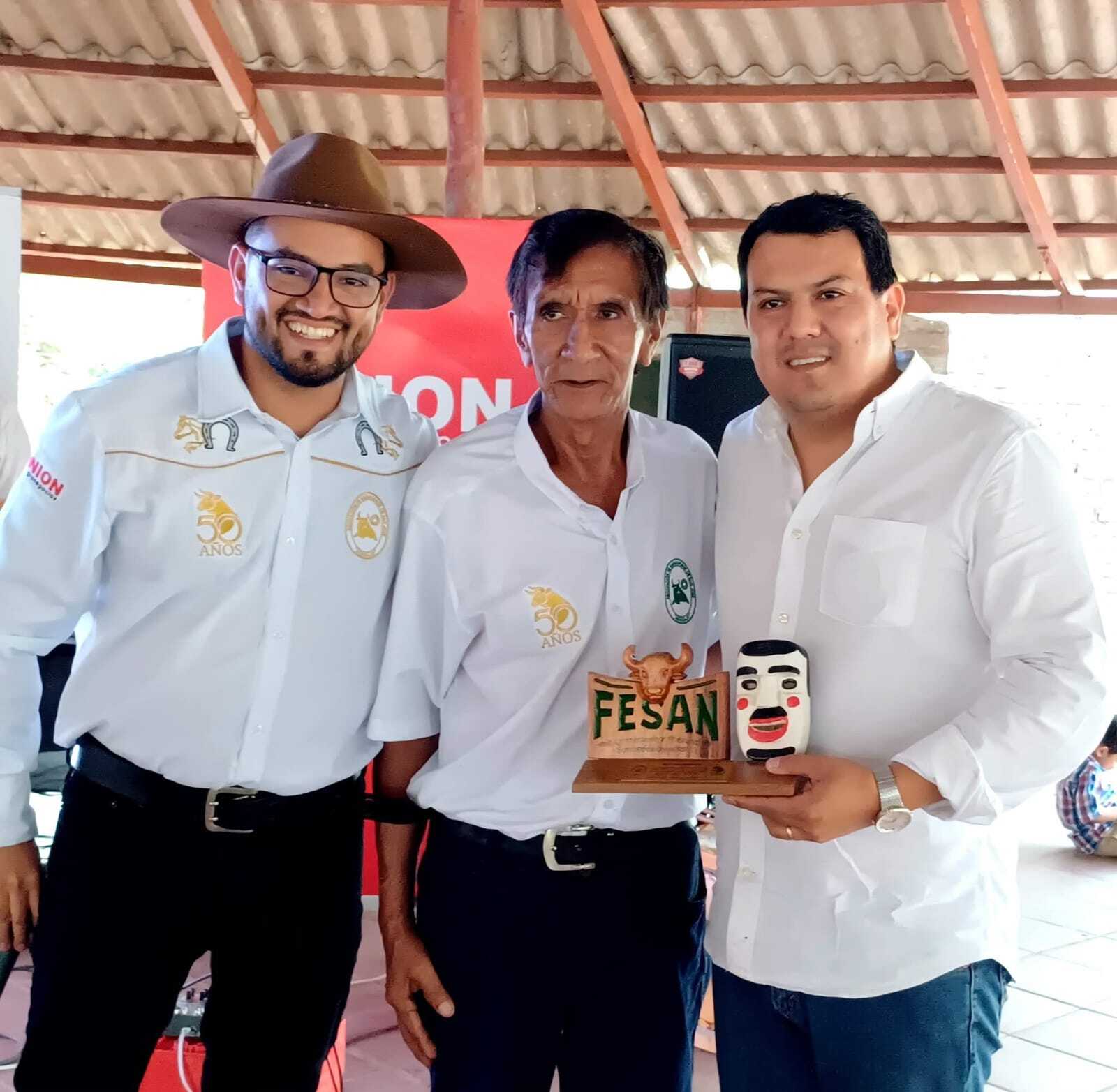 Representantes durante una actividad del sector ganadero